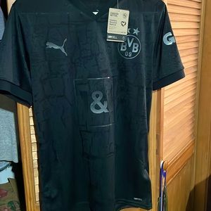 Borussia Dortmund limited edition coal and steel kit